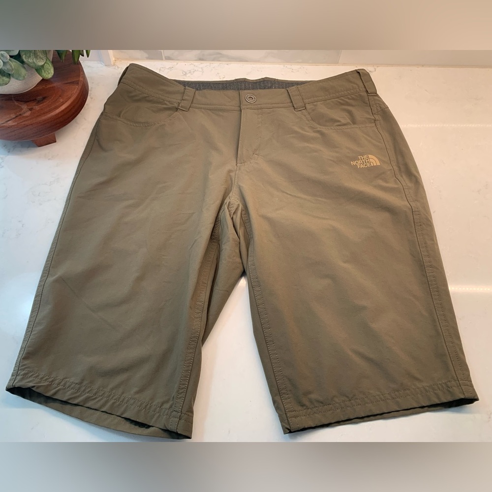 The North Face Brown Quick Dry Performance Walking Hiking Shorts Size 8